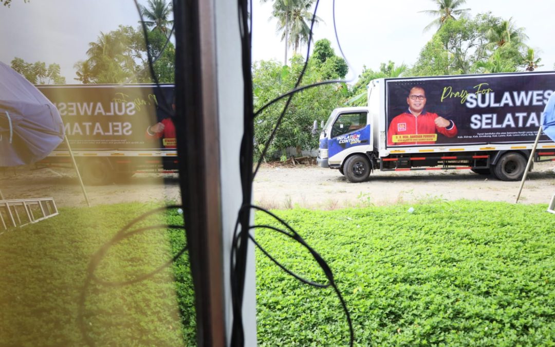 Warga Siwa Berterimakasih kepada Pemkot Makassar dan IKA Unhas Atas Bantuan Kemanusiaan