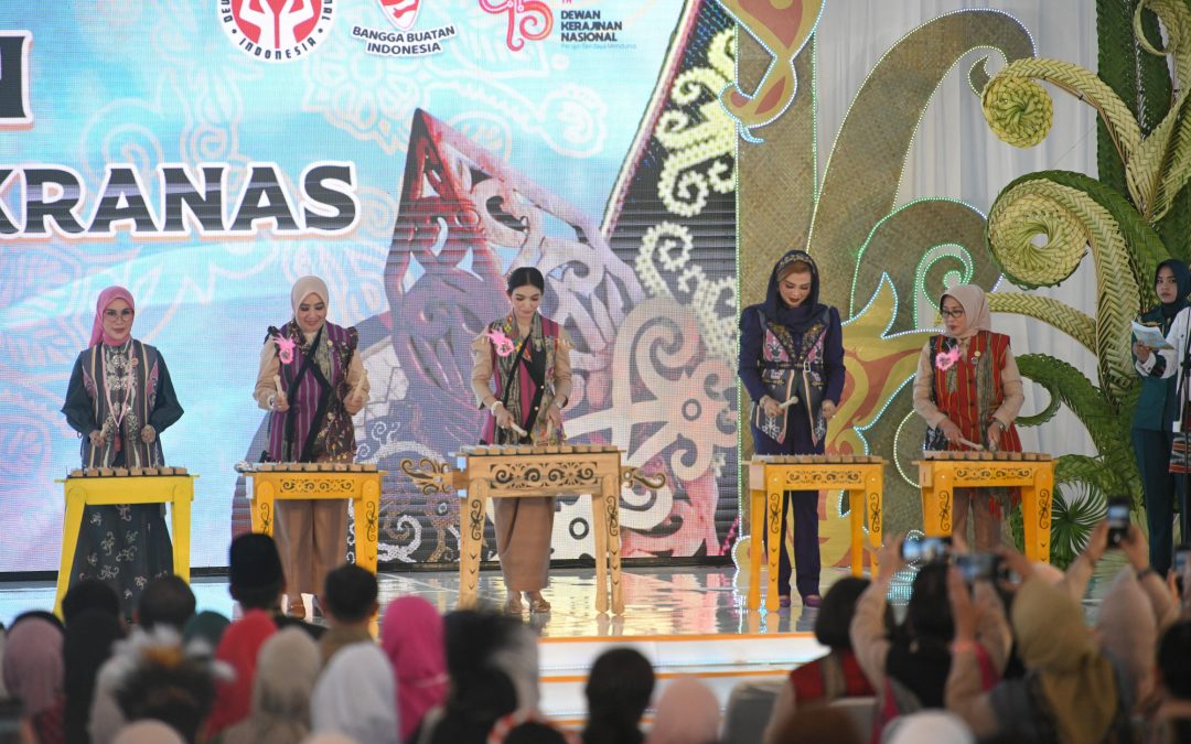 Dekranasda Makassar Hadir di Puncak HUT ke-45 Dekranas