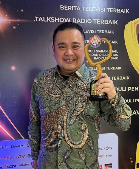 Radio Venus Makassar Kembali Rebut KPID Award